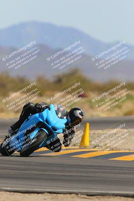 media/Mar-12-2023-SoCal Trackdays (Sun) [[d4c8249724]]/Turn 15 (145pm)/